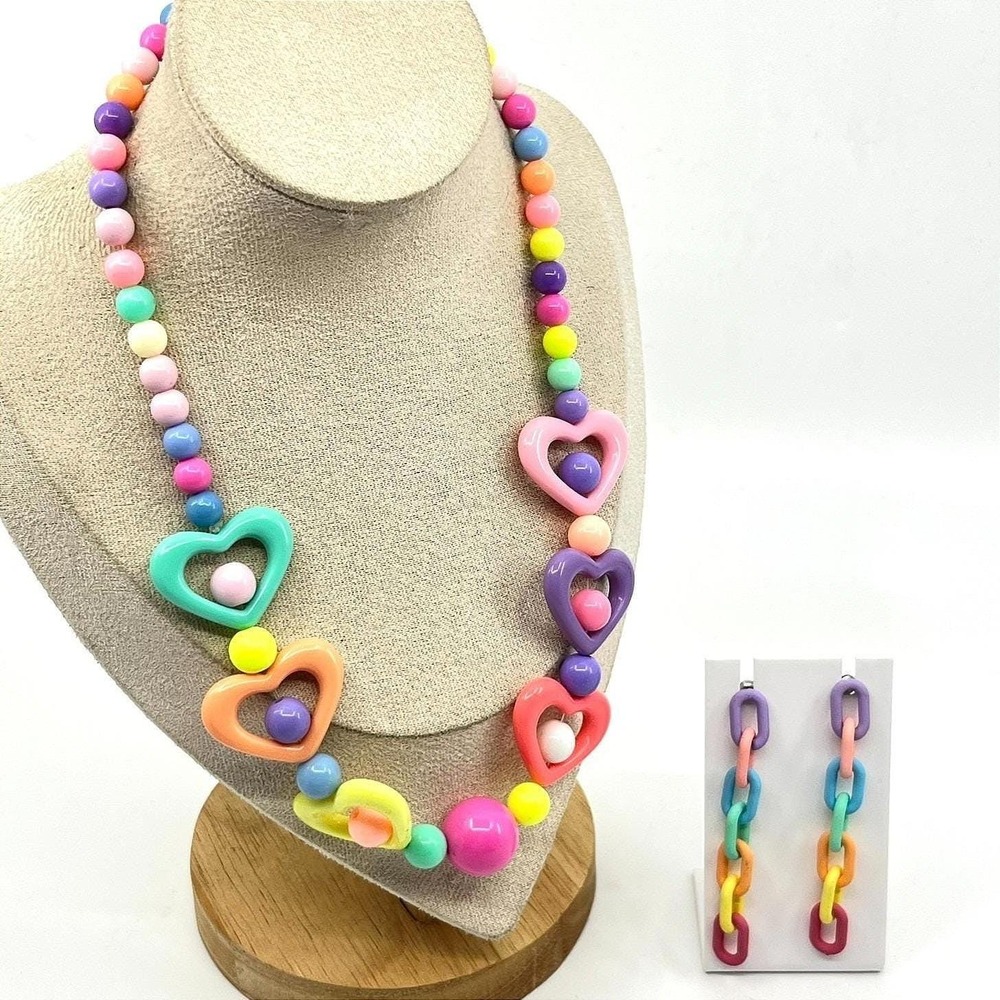 VTG Y2K Pastel Rainbow Plastic Heart Necklace & Matte Chain Earring Jewelry Set